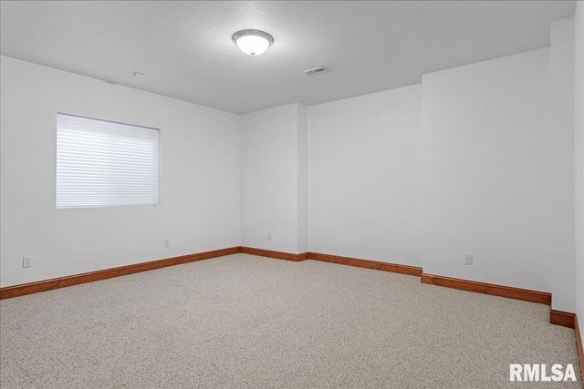 1605 Scarlett Place, Springfield, IL 62704