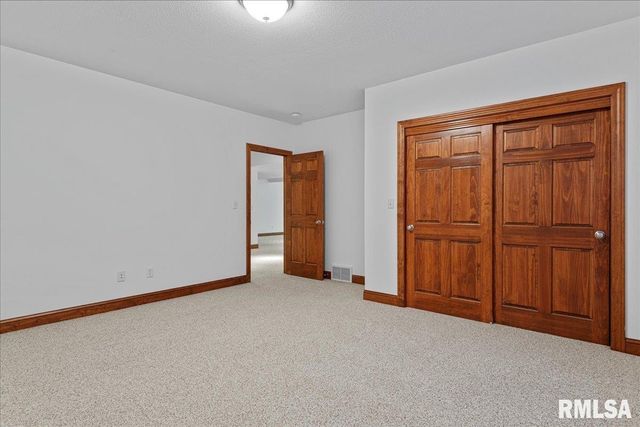 1605 Scarlett Place, Springfield, IL 62704