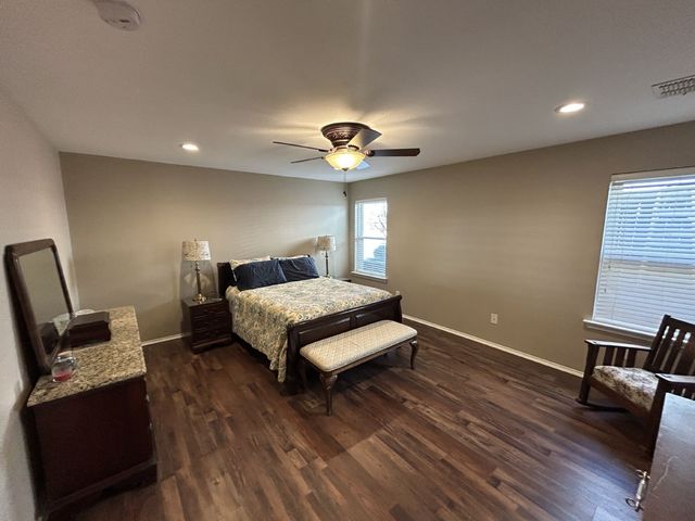 2228 Birch Drive, Little Elm, TX 75068