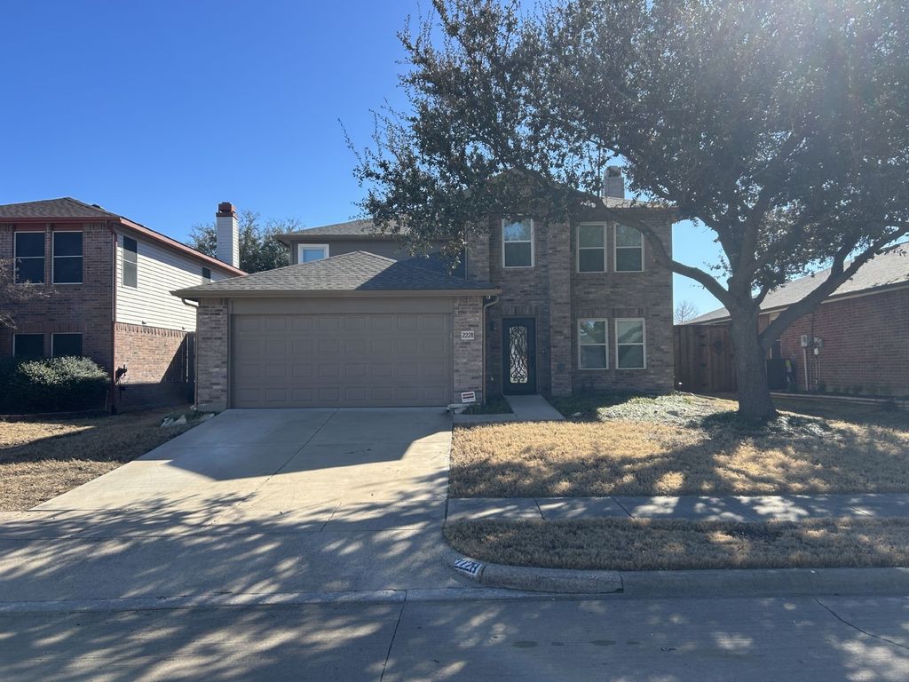 2228 Birch Drive, Little Elm, TX 75068