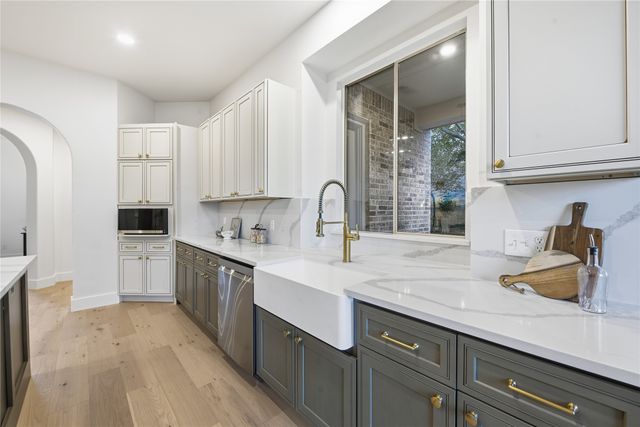 5416 Remington Park Drive, Flower Mound, TX 75028