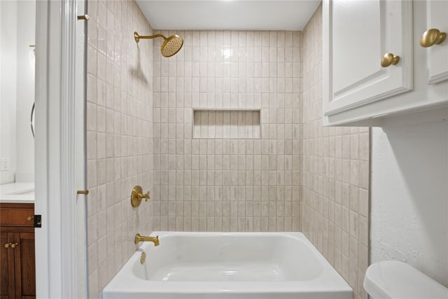 5416 Remington Park Drive, Flower Mound, TX 75028