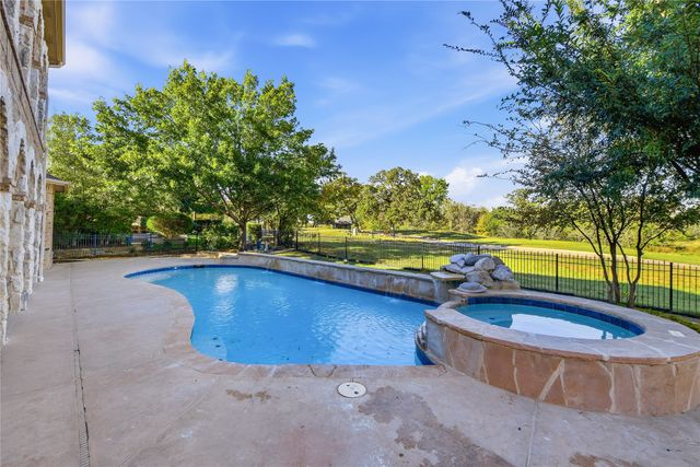5416 Remington Park Drive, Flower Mound, TX 75028