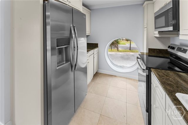 700 Wilmington Island Road 200, Savannah, GA 31410