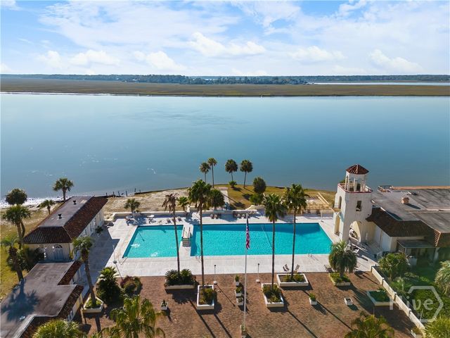 700 Wilmington Island Road 200, Savannah, GA 31410