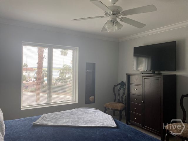 700 Wilmington Island Road 200, Savannah, GA 31410