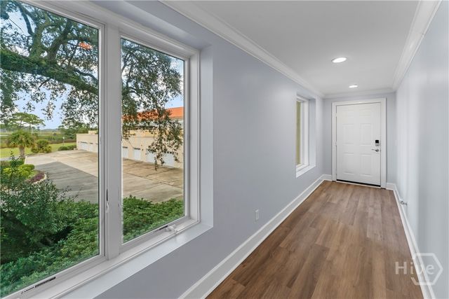 700 Wilmington Island Road 200, Savannah, GA 31410