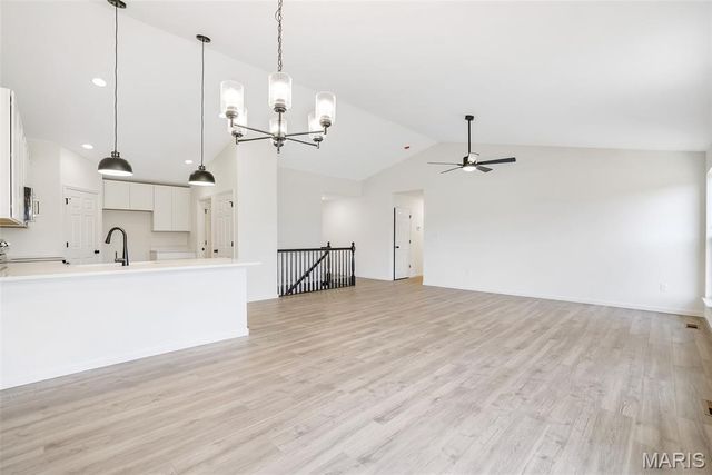 31 Bluestem Court, Lake St Louis, MO 63367