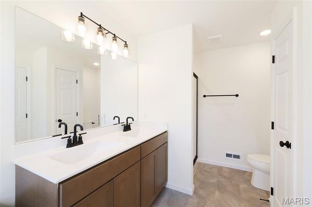 31 Bluestem Court, Lake St Louis, MO 63367