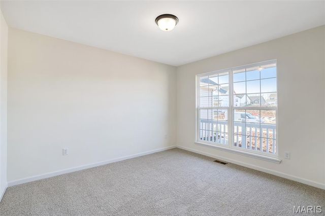 31 Bluestem Court, Lake St Louis, MO 63367