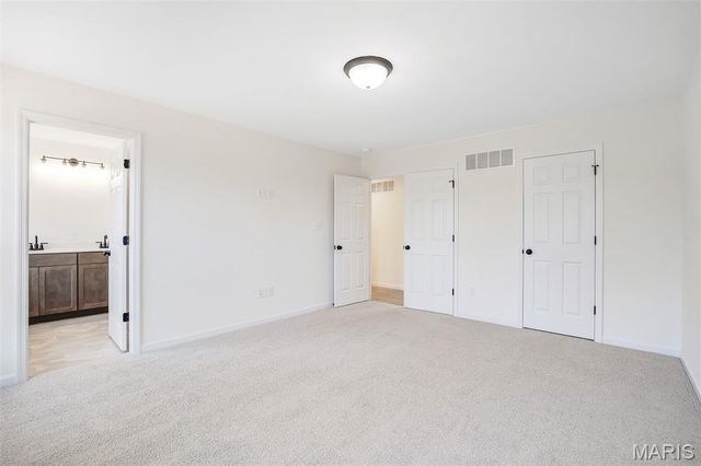 31 Bluestem Court, Lake St Louis, MO 63367