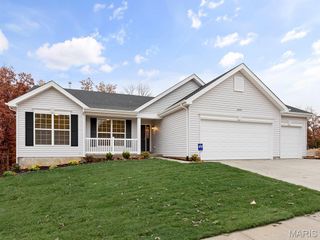 31 Bluestem Court, Lake St Louis, MO 63367