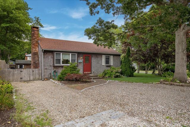 59 Swan Lake Road, West Yarmouth, MA 02673