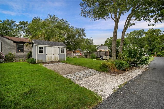 59 Swan Lake Road, West Yarmouth, MA 02673