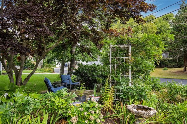 59 Swan Lake Road, West Yarmouth, MA 02673