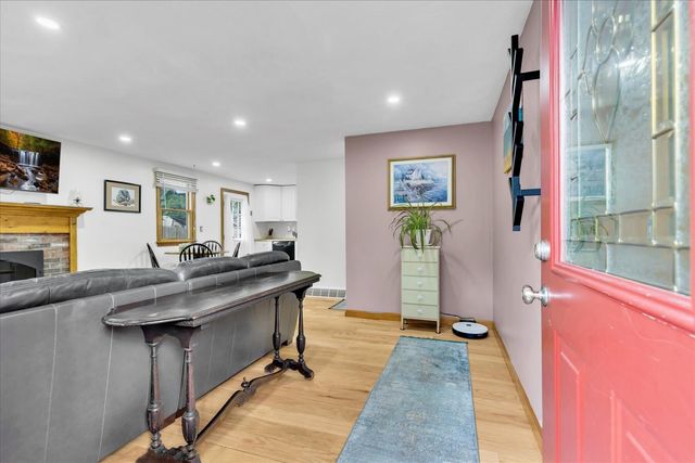59 Swan Lake Road, West Yarmouth, MA 02673