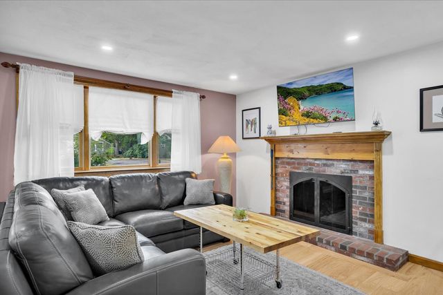 59 Swan Lake Road, West Yarmouth, MA 02673