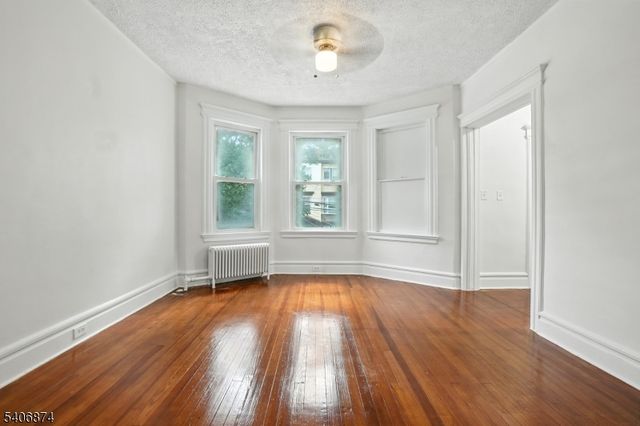 97 Hopkins Pl, Irvington Twp., NJ 07111