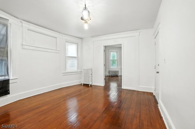 97 Hopkins Pl, Irvington Twp., NJ 07111