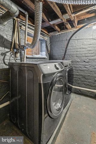 1933 GRINNALDS AVE, Baltimore, MD 21230