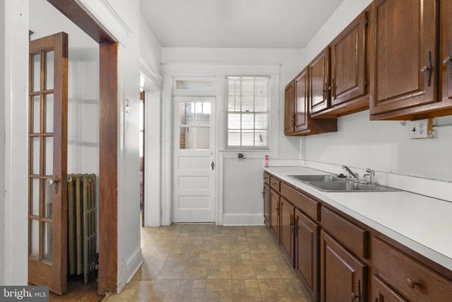 5212 KANSAS AVE NW, Washington, DC 20011