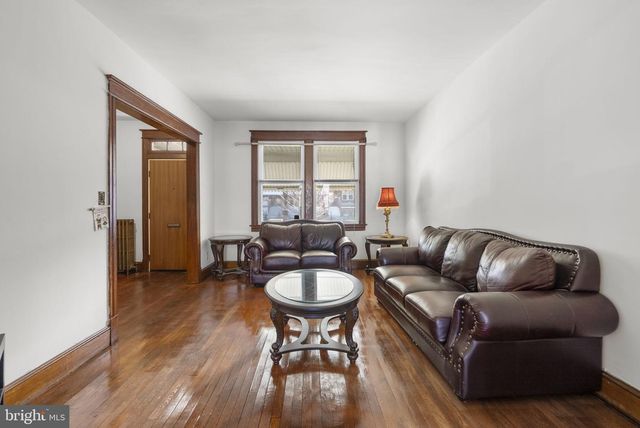 5212 KANSAS AVE NW, Washington, DC 20011