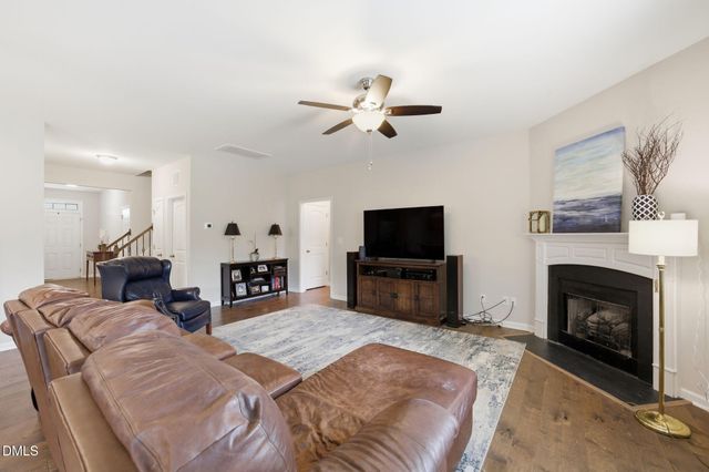 39 Fairview Street, Clayton, NC 27520