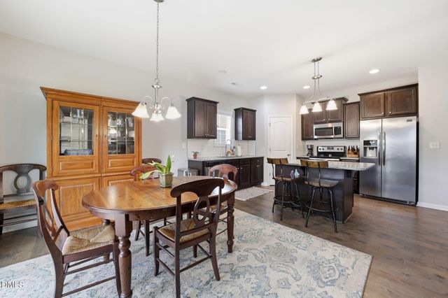 39 Fairview Street, Clayton, NC 27520