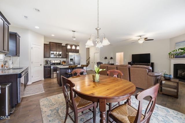 39 Fairview Street, Clayton, NC 27520