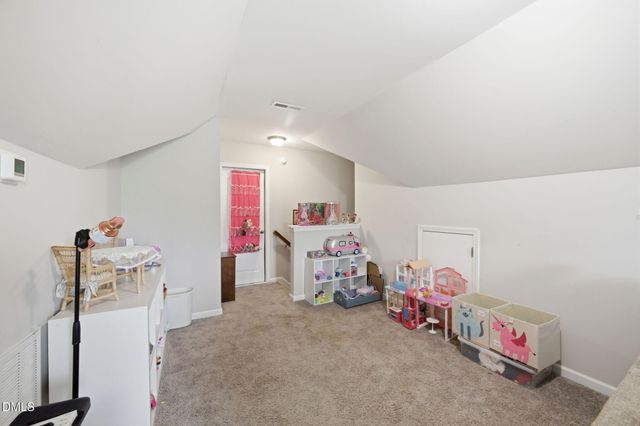 39 Fairview Street, Clayton, NC 27520