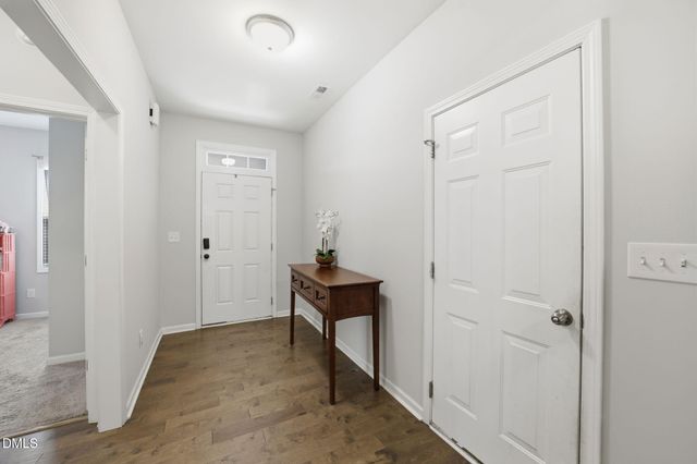 39 Fairview Street, Clayton, NC 27520