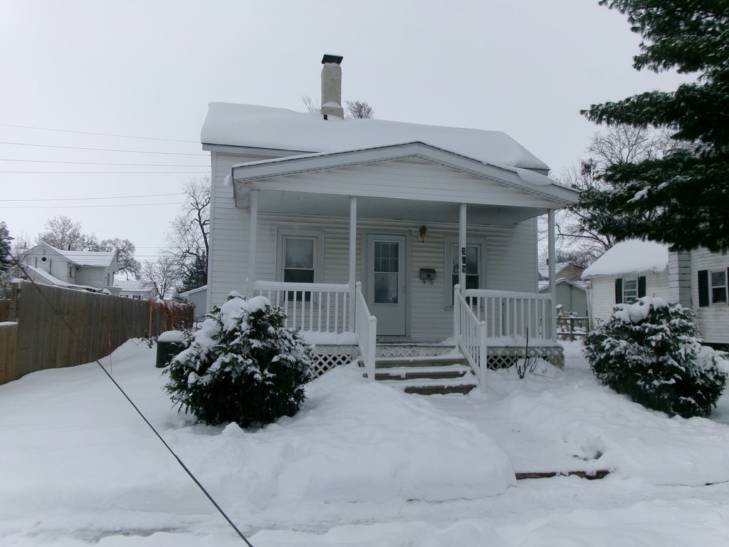 319 N Chestnut Street, Princeton, IL 61356