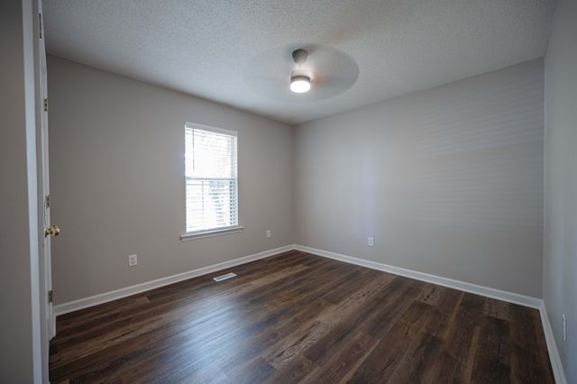 206 Caribou Trl, Murfreesboro, TN 37129