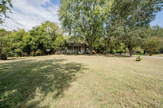 206 Caribou Trl, Murfreesboro, TN 37129