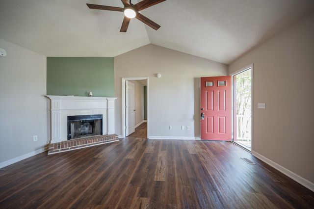 206 Caribou Trl, Murfreesboro, TN 37129