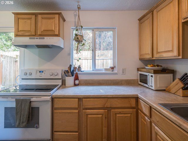14655 Sw 76TH Ave, Portland, OR 97224