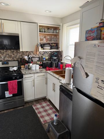 14211 S Wabash Avenue, Riverdale, IL 60827