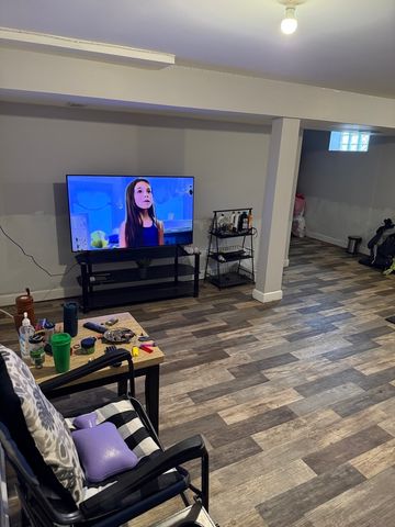 14211 S Wabash Avenue, Riverdale, IL 60827