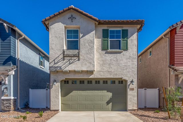 3312 S LOTUS Avenue, Mesa, AZ 85212