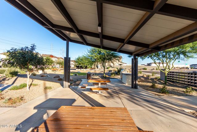 3312 S LOTUS Avenue, Mesa, AZ 85212