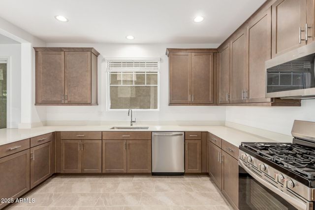 3312 S LOTUS Avenue, Mesa, AZ 85212