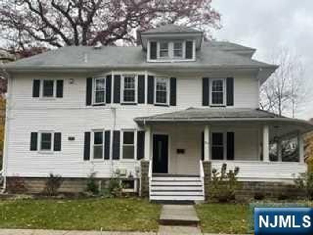 217 Highwood Avenue, Ridgewood, NJ 07450