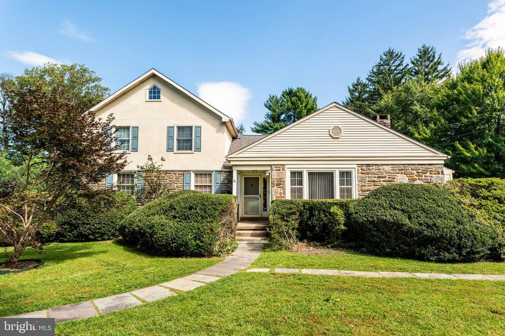211 FAIRVIEW RD #, PENN VALLEY, PA 19072 — exterior