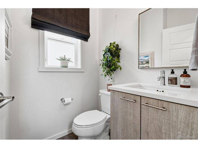 1933 W 66th Ave, Denver, CO 80221
