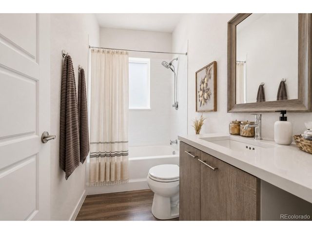 1933 W 66th Ave, Denver, CO 80221