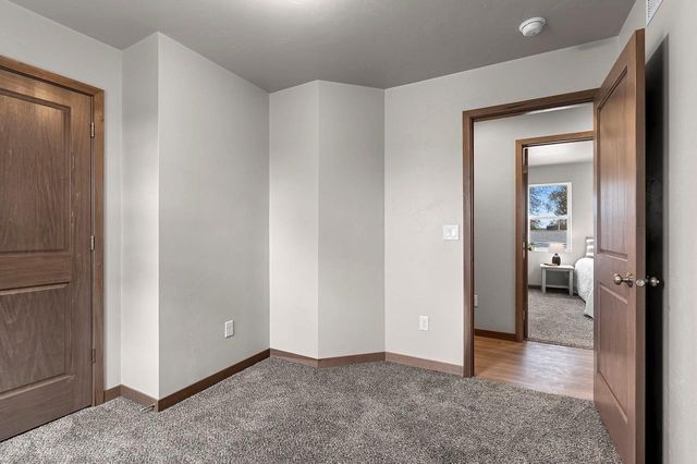 112 E LAW STREET, New London, WI 54961