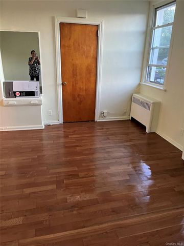 116 Gavin Street, Yonkers, NY 10701