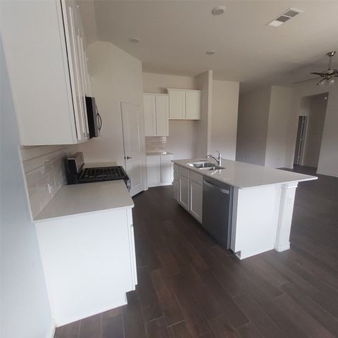 11305 Autry Ridge Lane, Aubrey, TX 76227
