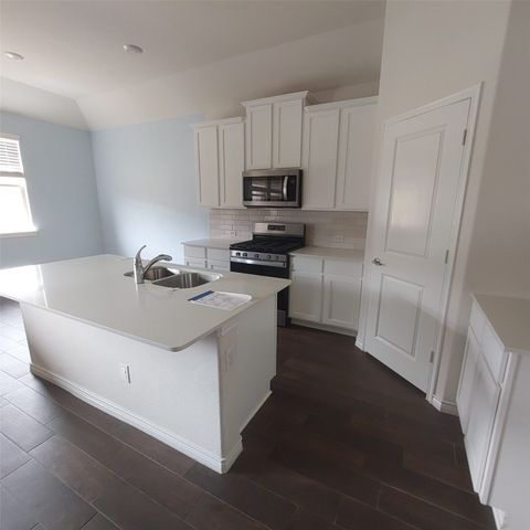 11305 Autry Ridge Lane, Aubrey, TX 76227