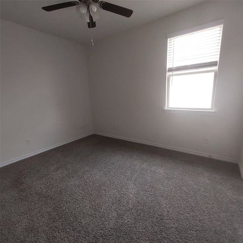 11305 Autry Ridge Lane, Aubrey, TX 76227